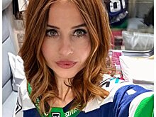 Мирослава Карпович сверкнула обнаженной грудью в новой фотосессии