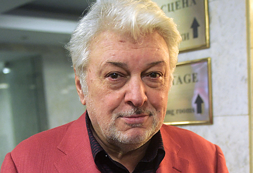 У композитора Вячеслава Добрынина случился инсульт