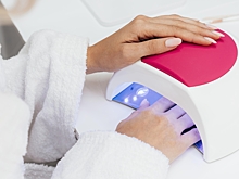 Как выбрать лампу и не испортить ногти