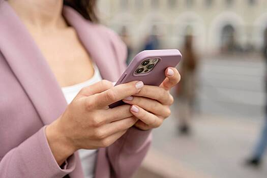 В России начнут задерживать SMS с кодами во время подозрительных звонков