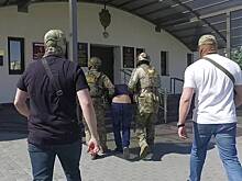 ФСБ теперь может обыскивать жилье и машины без разрешения суда. Как это отразится на жизни россиян?