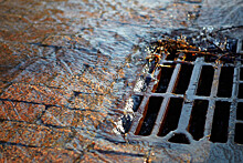 В Иркутске украли 147 чугунных решеток ливневой канализации