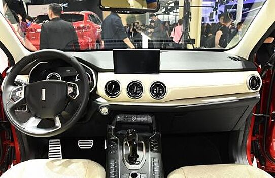 Стартовали продажи кроссовера WEY VV6 от Great Wall