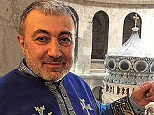 Мама сестер Хачатурян прокомментировала посмертный приговор бывшему мужу