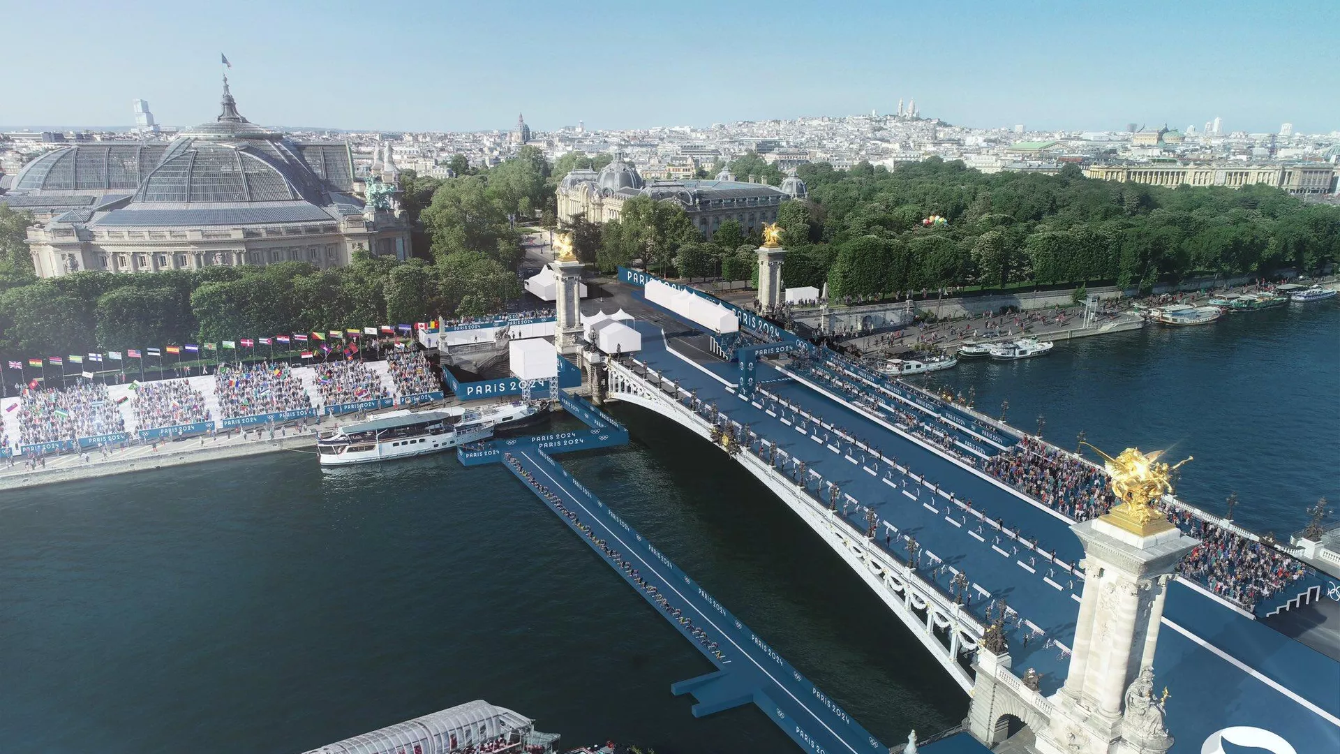 В оргкомитете Игр в Париже допустили отмену плавательной части триатлона в Сене