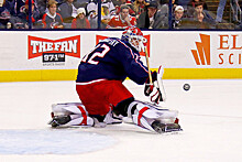Уменьшенные щитки вратарей НХЛ могут привести к серьёзным травмам