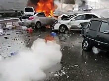 Авария с 15 пострадавшими произошла в Казахстане