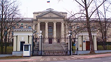 МИД РФ заявил о попытках напасть на российское посольство в Польше с «коктейлями Молотова»