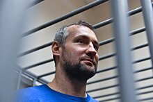 Хоккеист Мусатов досрочно вышел из тюрьмы. Его судили за махинации с криптовалютой