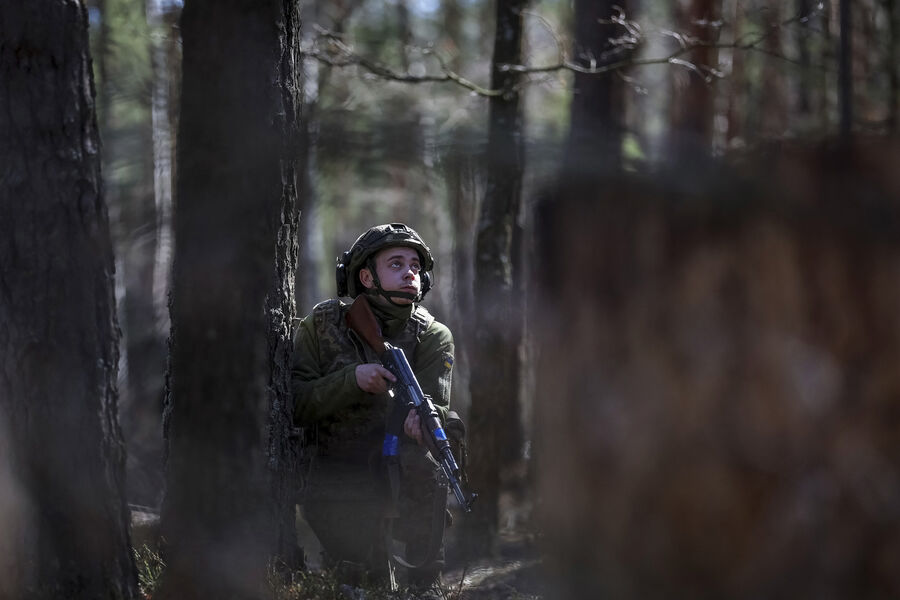 РИА Новости: военные ВСУ покидали Угледар, переодевшись в гражданских
