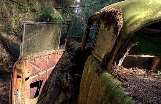 «Жигули» советских времен захоронены на территории Британии