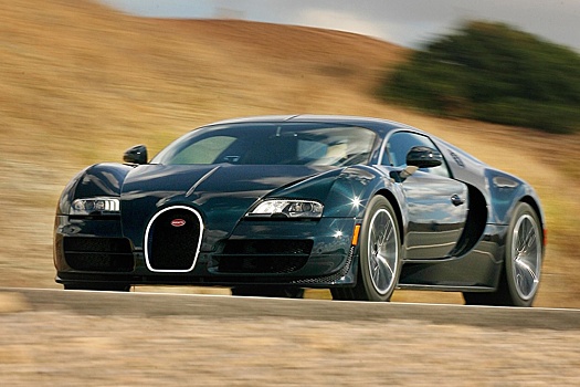 Почему замена масла в Bugatti Veyron грозит тратами, как на покупку нового авто
