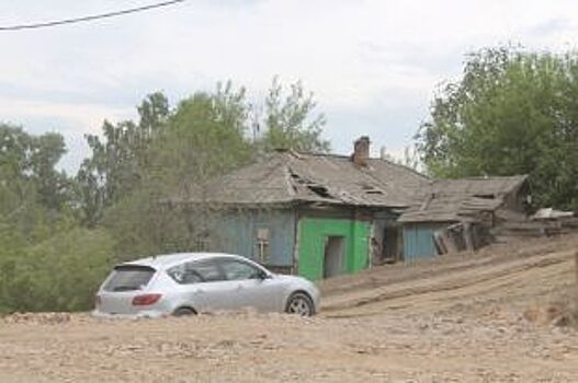 В Красноярске для расширения дороги снесут частные дома на ул. Свердловской