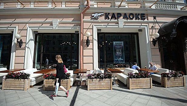 Холода и стройки: как московские рестораны переживают лето-2017