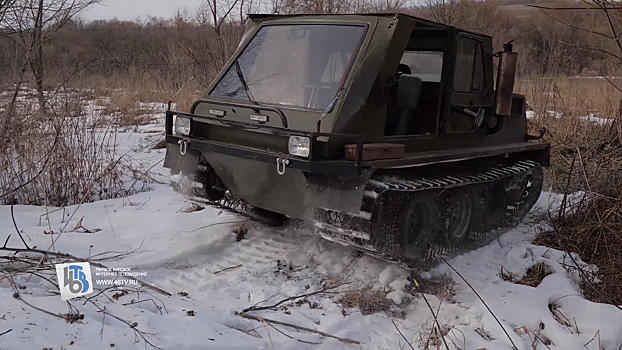 Военный пенсионер из курского села собрал танк-вездеход