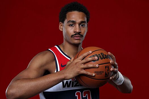 Видео: чемпион НБА придумал новое празднование