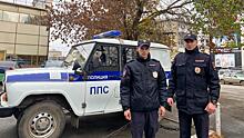 В Свердловской области полицейские спасли 10 жителей загоревшегося ночью двухэтажного дома