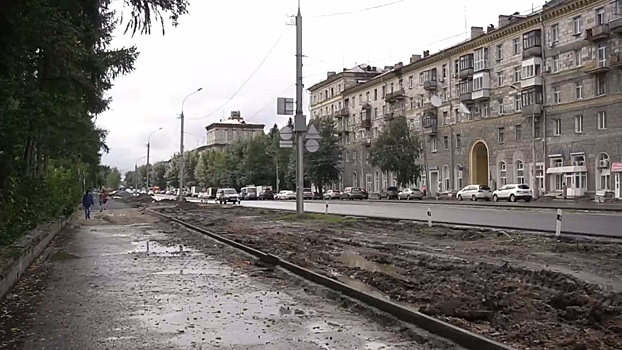 Власти Новосибирска анонсировали парковку вдоль сада Дзержинского