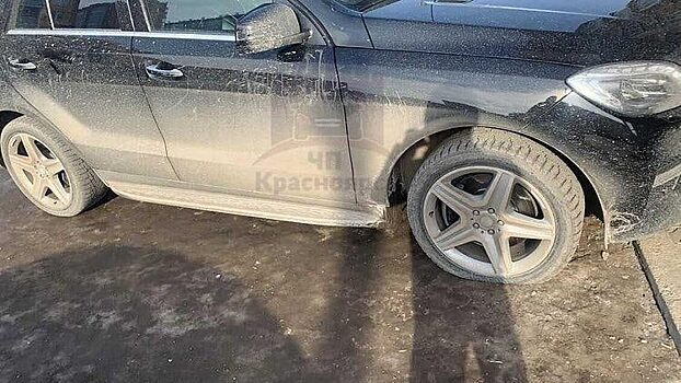 Неизвестный проколол колёса 14 автомобилей в Красноярске