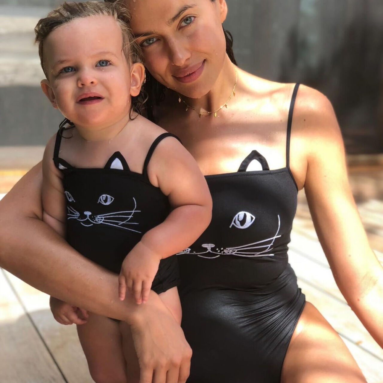 Осы секс кештерінен желідегі бейнелер