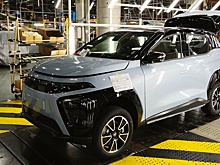 Первый "Атом" прошел по конвейеру завода "Москвич": это авто сняли на фото