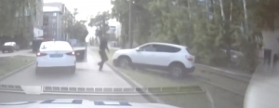 В Томске и Челябинской области сотрудники дорожно-патрульной службы полиции задержали нетрезвых водителей
