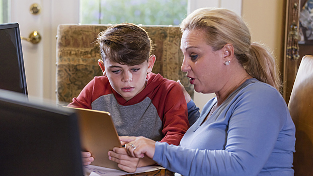 Осторожно: мошенники! Кто и как обманывает родителей в начале учебного года