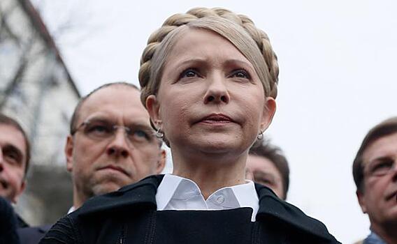 Украину готовят к выборам? К мальчику в кепке и к женщине с косой пришли искатели компромата