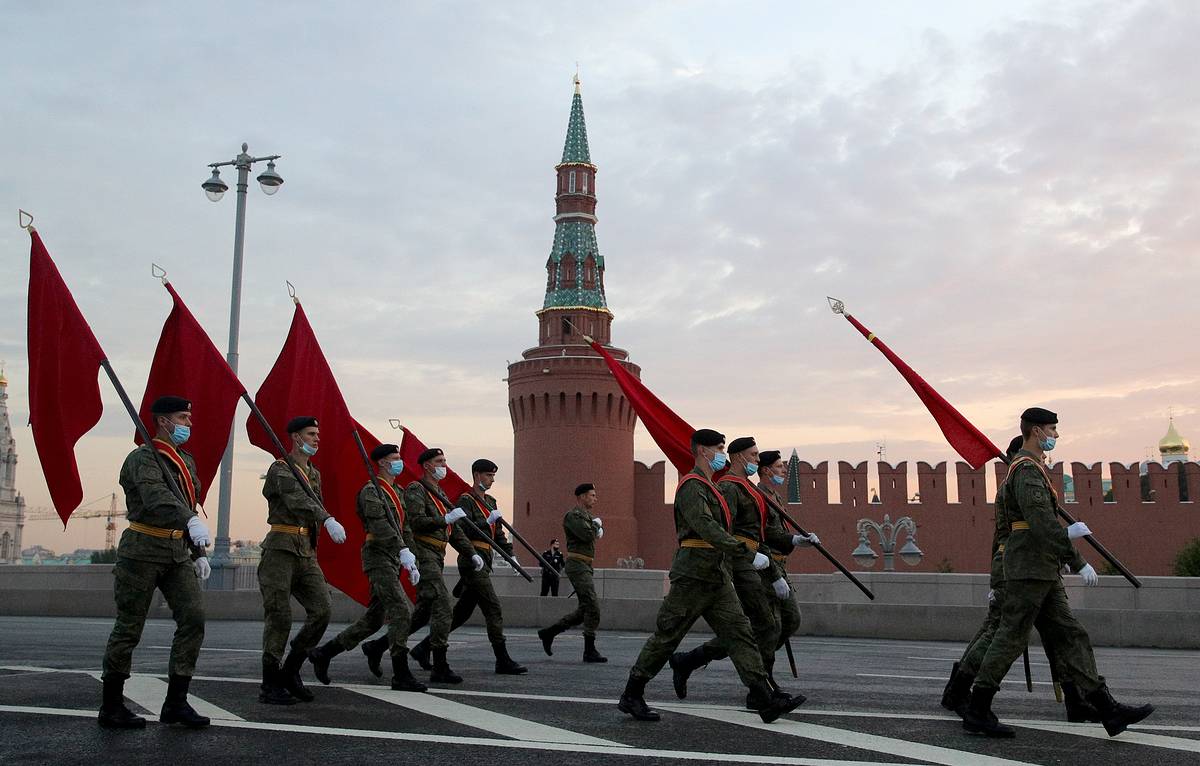 Московский Кремль парад Победы
