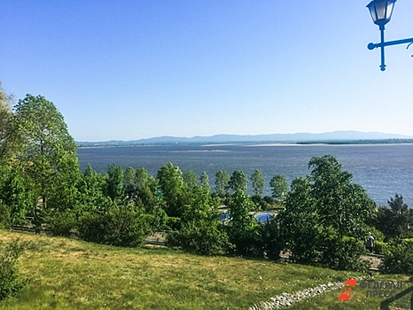 В Хабаровске застраивают вид на Амур: почему горожане считают это опасным