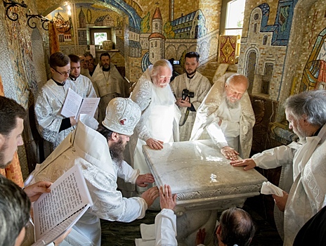 В Петровском парке освятили храм в честь священномученика Владимира Медведюка