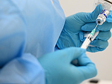 В Роспотребнадзоре оценили возможность повторно привиться «Спутником V»