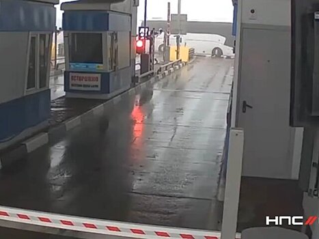 Момент ДТП с автобусом в Тульской области попал на видео