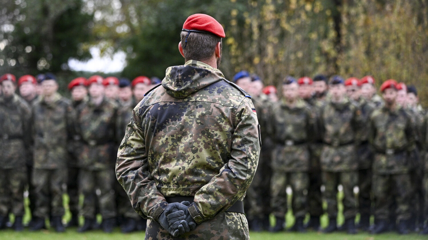 В Германии объяснили, почему немецкие военные молниеносно покинули Гренландию
