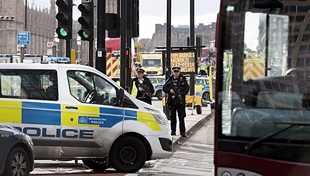 Число пострадавших при взрыве в Великобритании выросло