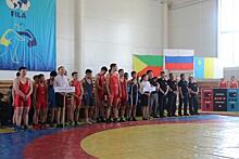 Юные борцы соревновались в турнире на призы Героя Социалистического труда Бальжинимы Мажиева