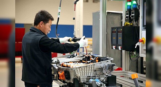 Во Франции наладят выпуск аккумуляторов для электрокаров