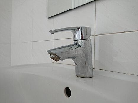 Жители улицы Гагарина в Чите осталась без воды