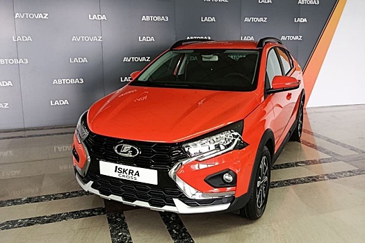 Lada Iskra Cross в новом цвете сняли без камуфляжа