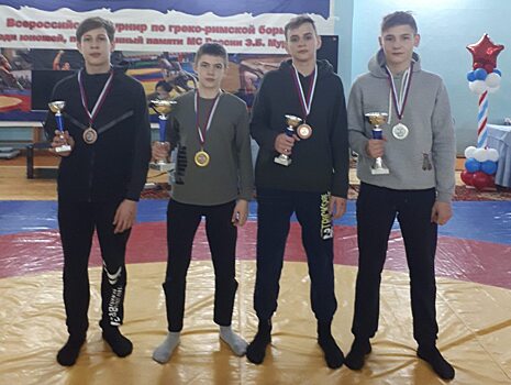 Юноши из Пензы стали призерами всероссийского турнира по греко-римской борьбе