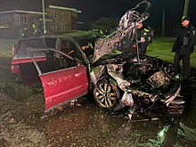 В Шилове Audi сгорела после столкновения с грузовиком