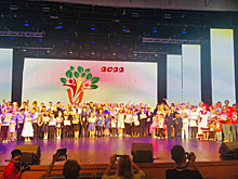 С помощью символа семьи и лозунгов безопасности автоинспекторы Кабардино-Балкарии напомнили участникам дорожного движения о ПДД