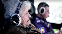 ВВС России пустили за штурвал истребителя 99 -летнюю бабушку