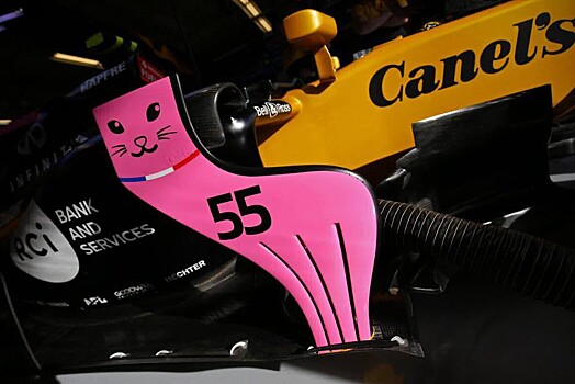Благотворительная акция на Гран-при США: Формула-1 перекрасилась в розовый