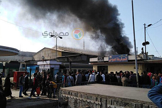 Ссора стала причиной пожара с десятками жертв в каирском поезде