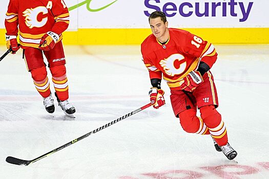 Никита Задоров подрался с канадским хоккеистом «Нэшвилла»