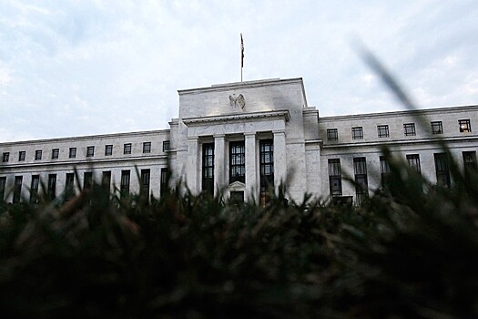 Отсрочка подъема ставки ФРС не поддержит рубль