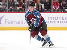 Каменев не попал в заявку "Колорадо" на плей-офф НХЛ из-за заражения коронавирусом