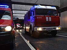 Склад с бумагой и картоном загорелся в Одинцово Московской области