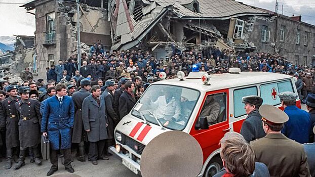 «Деревня на наших глазах поднялась в воздух»: 35 лет в Спитаке погибли 30 тысяч человек